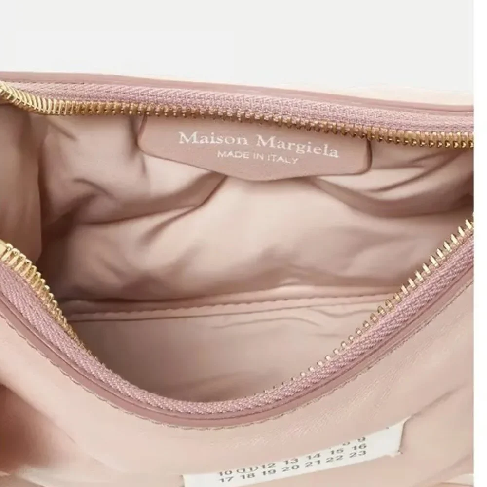 Maison Margiela's Glam Slam Micro Hobo Pink - Picture 5 of 8